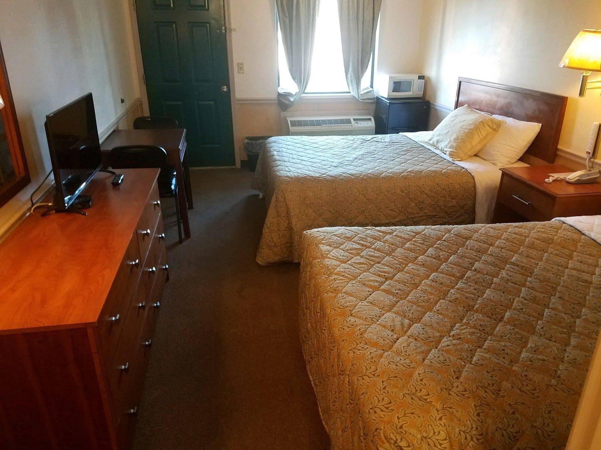 Traveler'S Choice Motel Shoreline Park Exterior photo